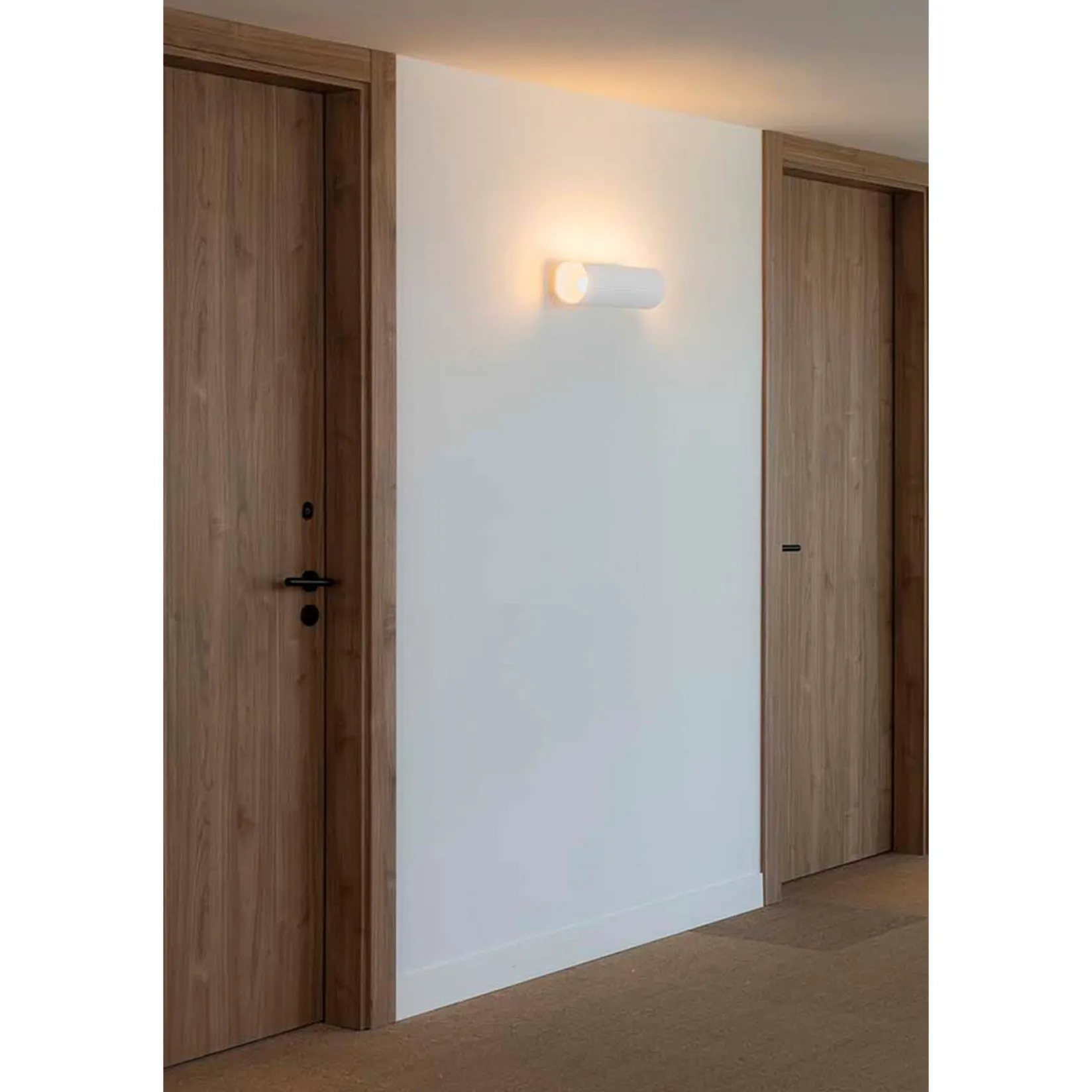 Trama 320 | white plaster