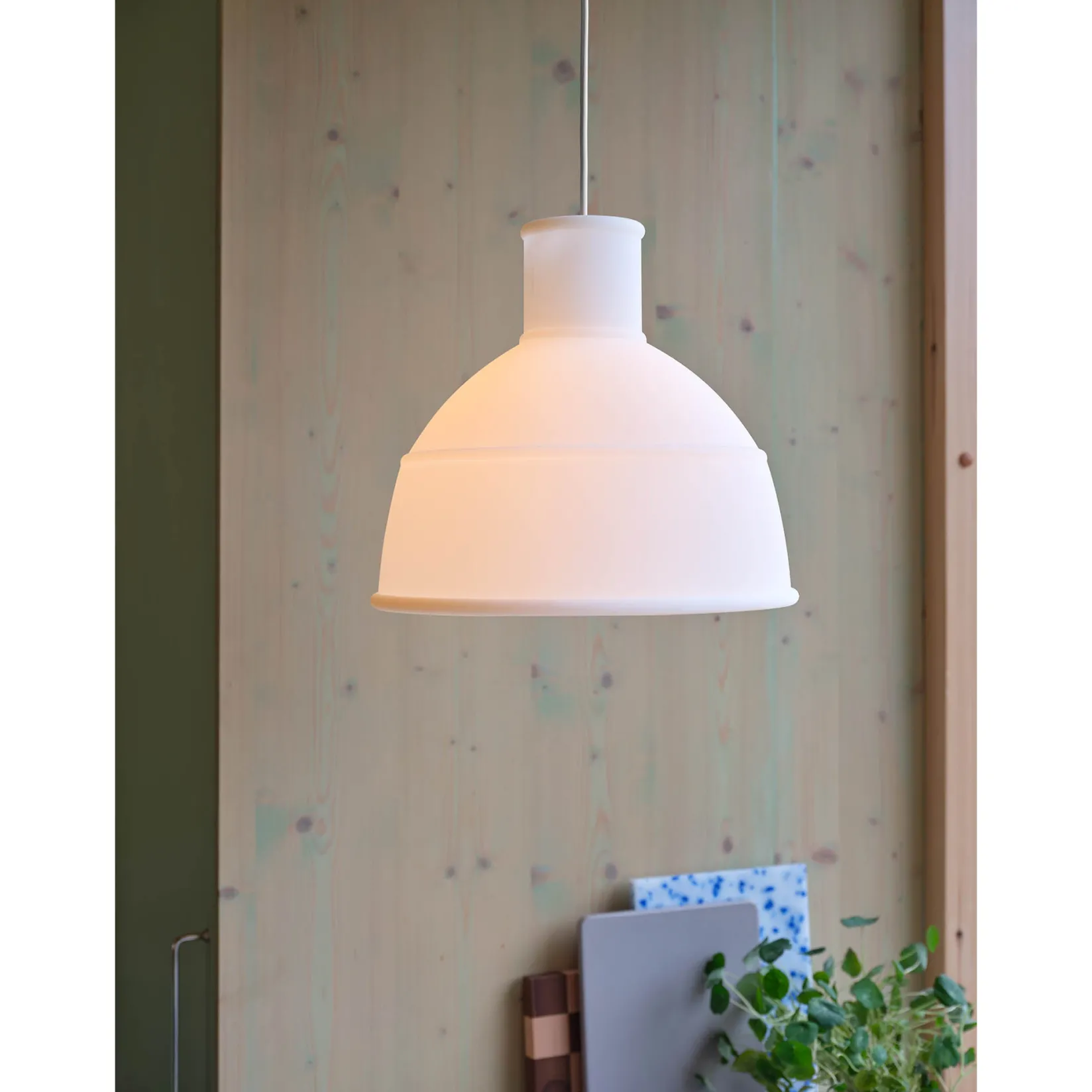 Unfold pendant lamp ⌀32 | translucent white