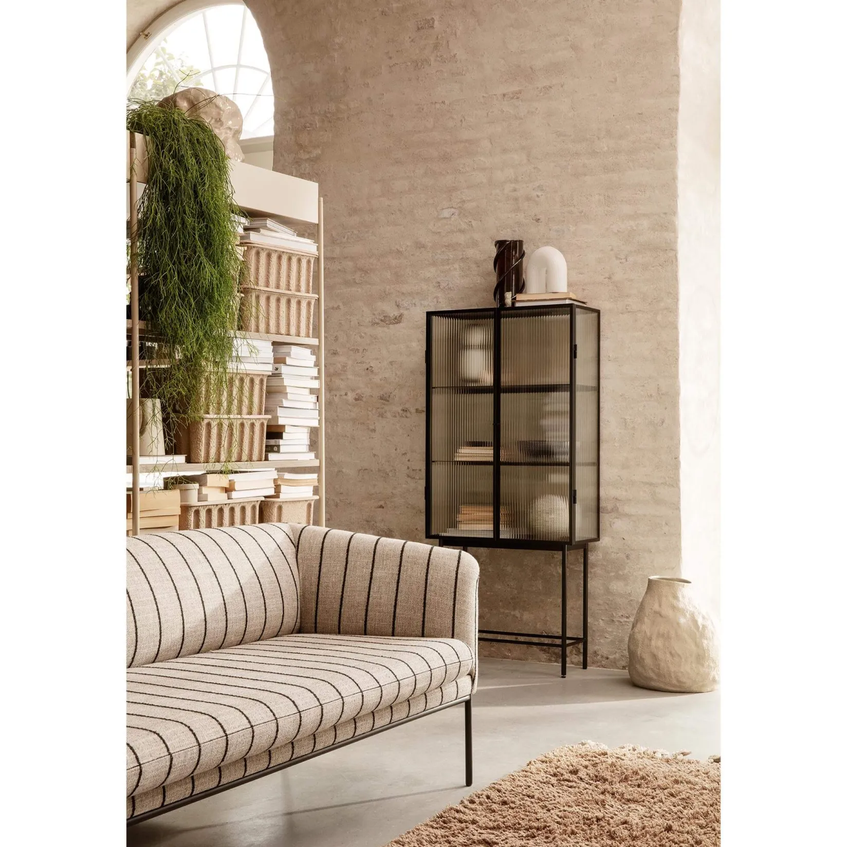 Vuelta table lamp | white