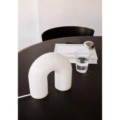 Vuelta table lamp | white